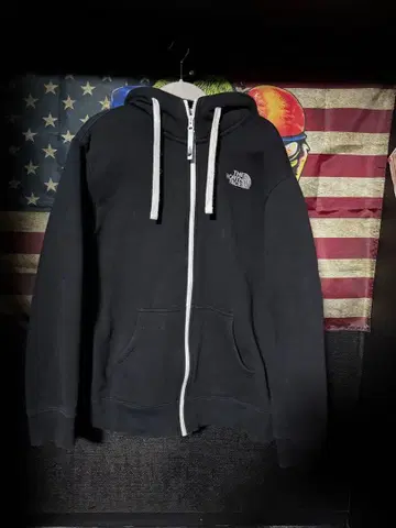 THE NORTH FACE 블랙 후드티
