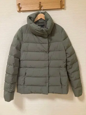 theory 숏 기장 다운 자켓 M