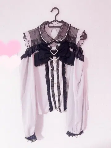 리즈리사 풍 BIG 리본 오픈 숄더 블라우스