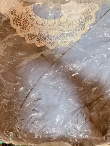 [ 미사용 새상품 ] 레이스 카라 부착 긴팔 블라우스