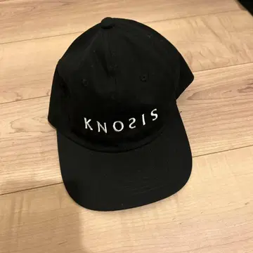 KNOSIS 블랙 캡