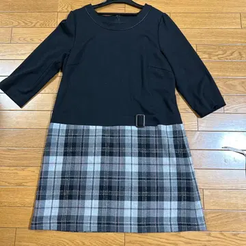 앨리스버리 L 허리 장식 벨트 체크 무늬 원피스