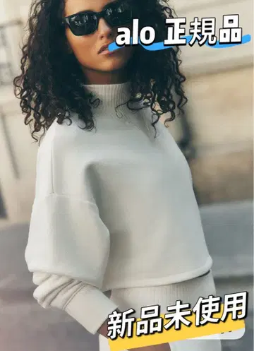 alo yoga 맨투맨 정품 화이트 미사용 새상품 일본 사이즈 S 상당