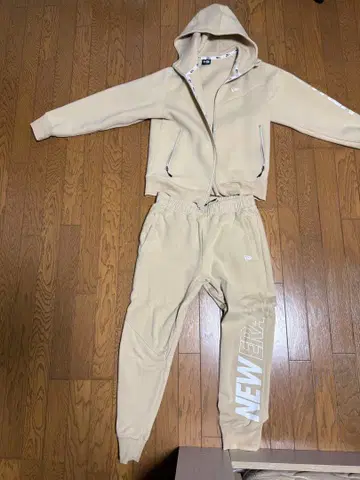 뉴에라 맨투맨 상하의 세트