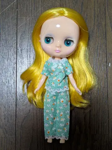 미디 브라이스 본체 아웃핏 세트