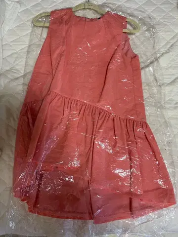 TSURU by MARIKO OIKAWA 슬리브리스 블라우스 새상품