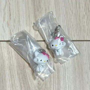 산리오 메지루시 액세서리 챠미 키티