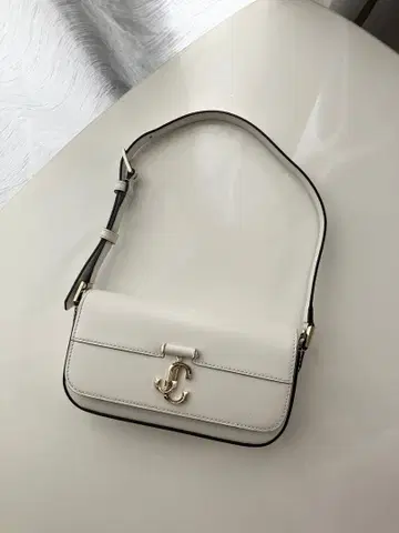 지미추 숄더백