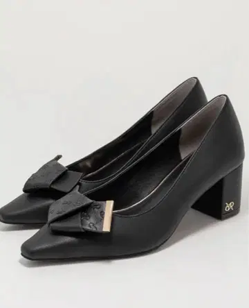 RANDA 리본 포함 블랙 펌프스