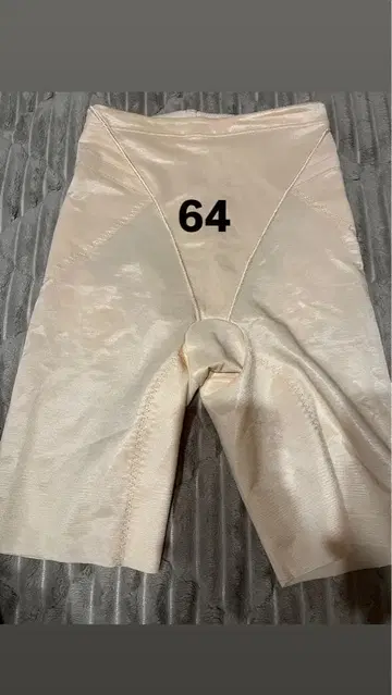 포시스앤컴퍼니 거들 64