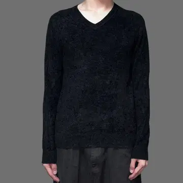 TORNADO MART V-neck knit