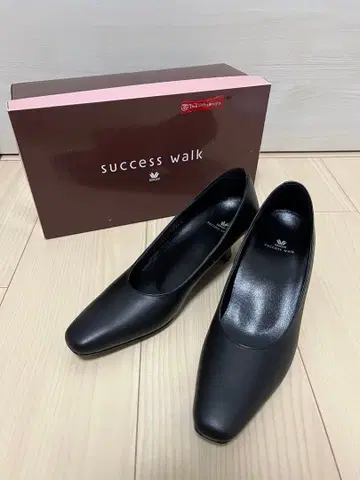 와코루 서세스워크 펌프스