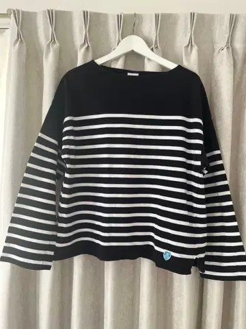 ORCIVAL 스트라이프 긴팔 상의 보트넥 보더