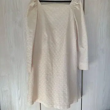 [셀포드] 퍼프 자카드 미니 원피스