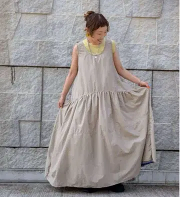 A라인 점퍼 스커트 카키 미사용 새상품