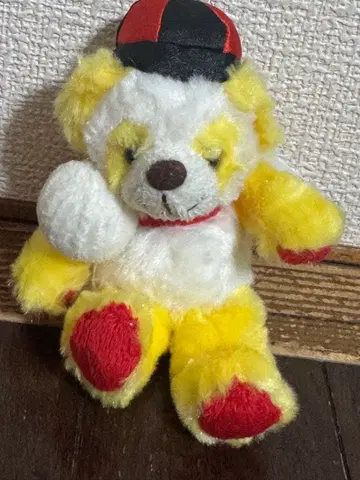 옐로우 컬러 곰 마스코트 고토치 베어 요코하마 팬더