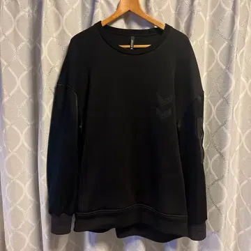 닐바렛 맨투맨 풀오버