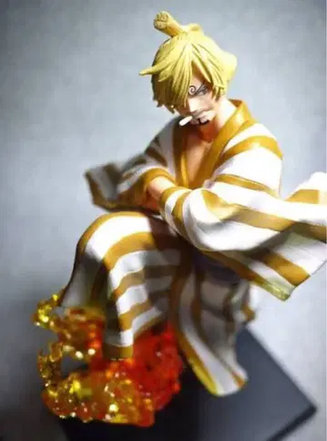 제일복권 C상 산고로 피규어