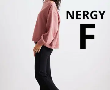 새상품 나지 숄더 커팅 속기모 풀오버 핑크