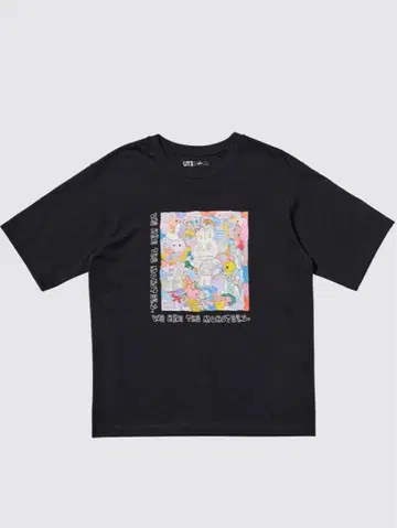 새상품 미사용 UNIQLO 콜라보 T셔츠 XL
