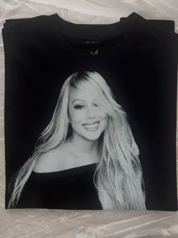 마라이아 칼리 T셔츠 2025 블랙 S사이즈