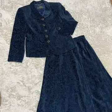 레리안 수트 셋업 상하의 골드 버튼 올 패턴 직조 무늬