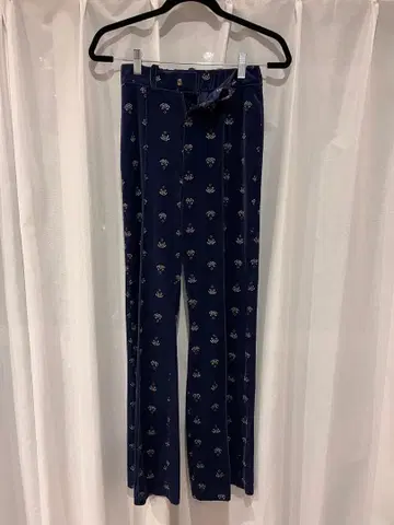 하의 벨로아 파랑 올 패턴