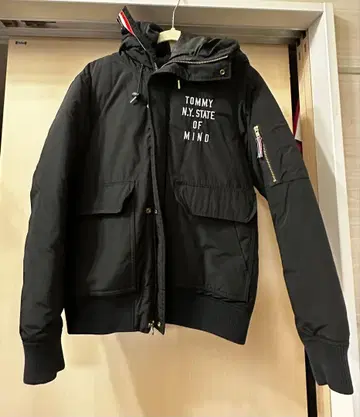 TOMMY 블랙 다운 자켓 M
