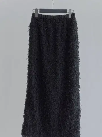 UNSPARE 프린지 타이트 스커트 블랙