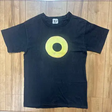 하이로우즈 바움쿠헨 T셔츠 블랙