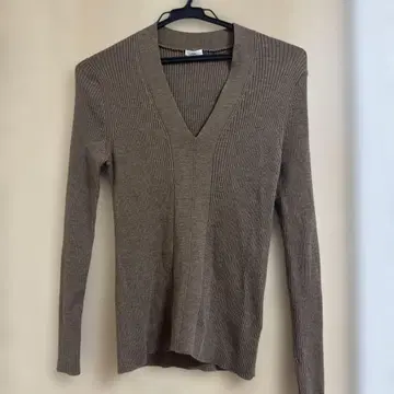 새상품급 IENA V넥 니트 베이지