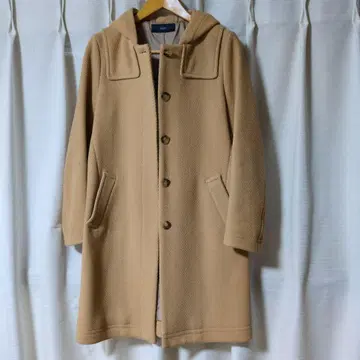 쉽스 베이지 후드 부착 더플 코트