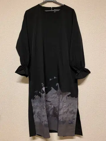 RIVET & SURGE 블랙 긴팔 원피스