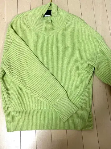 Spick & Span 라임 그린 리브 니트 긴팔