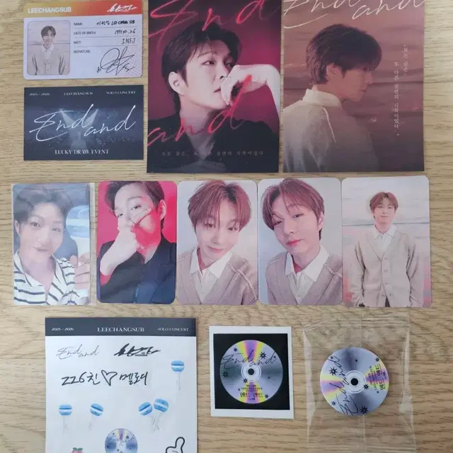 이창섭 솔로 콘서트 팬키트 풀구성+응원봉 포카