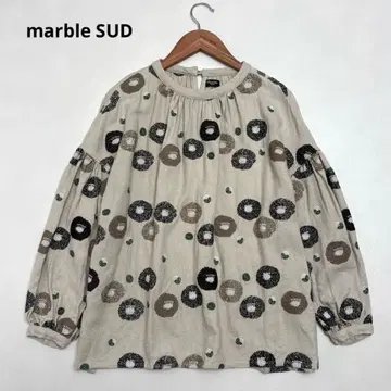 마블슈드 츠바키 라인 자수 블라우스