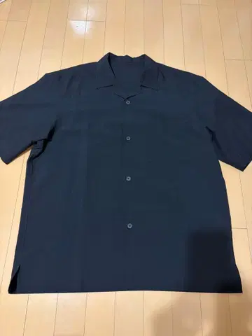 GU 블랙 반팔 셔츠 팬츠 셋업