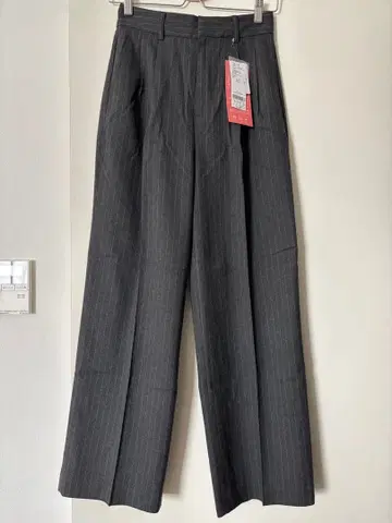 택 포함 새상품 와이드 팬츠 M 사이즈 그레이