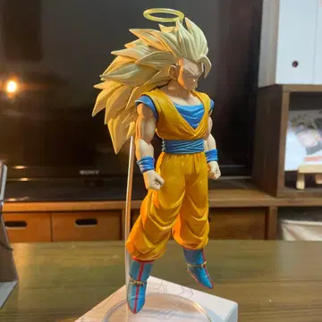 최종 가격 인하 드래곤볼 피규어 리페인트 초사이어인3 손오공