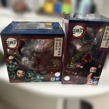 귀멸의 칼날 탄지로 네즈코 피규어 세트