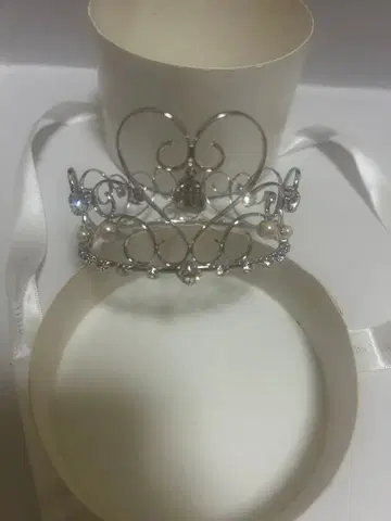 Samantha Tiara 하트 모티브 티아라