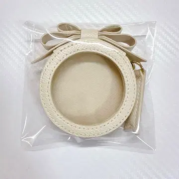 &chouette 안드슈에트 최애 굿즈 캔뱃지 케이스 화이트