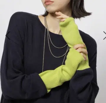 niko and - 캐시미어 혼방 배색 니트 풀오버 네이비