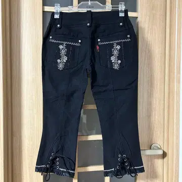 [ 새상품급 ] OzzCroce 7부 기장 팬츠 OzzOn