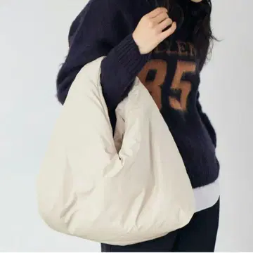 BARNYARDSTORM 트라이앵글 퍼프 BAG