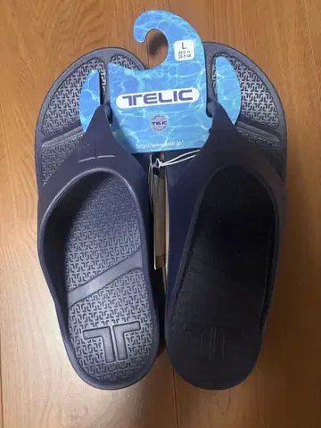 TELIC 네이비 샌들 L 사이즈 26-26.5cm