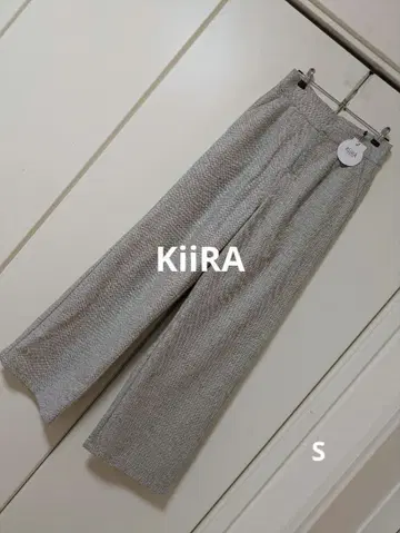19,000원 택 포함 새상품 KiiRA 키이라 미 라인 울 팬츠 S