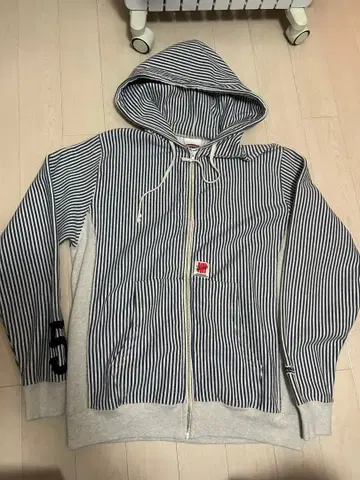 헥틱 마스터피스 UNDEFEATED 후드티