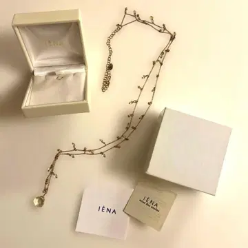 [ 레어 새상품 ] IENA Soixante Neuf(소완상뇌프) 목걸이
