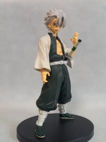 귀멸의 칼날  피규어 시나즈가와 사네미